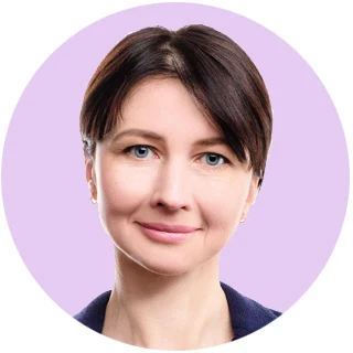 Портрет жінки для статті про фінтех та страхування